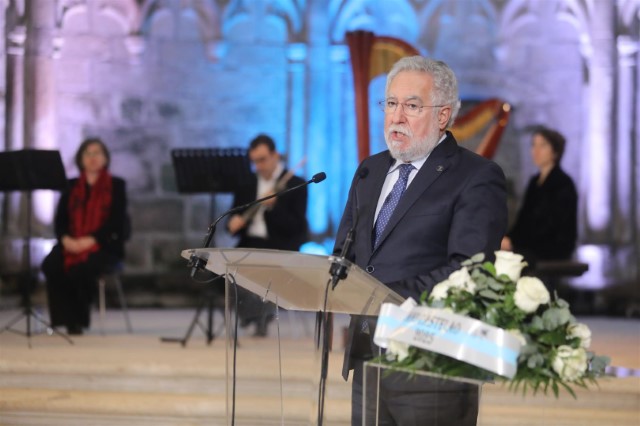 O presidente do Parlamento destaca a faceta humanista de Castelao no seu 75 cabodano